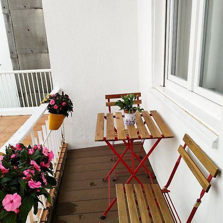 Appartamento Vivienda Alameda De Santiago San Giacomo di Compostella Esterno foto