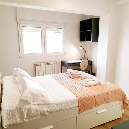Appartamento Vivienda Alameda De Santiago San Giacomo di Compostella Esterno foto