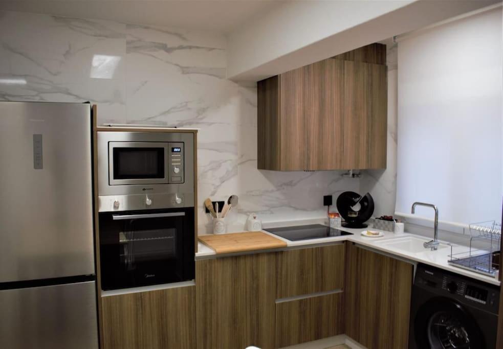 Appartamento Vivienda Alameda De Santiago San Giacomo di Compostella Esterno foto